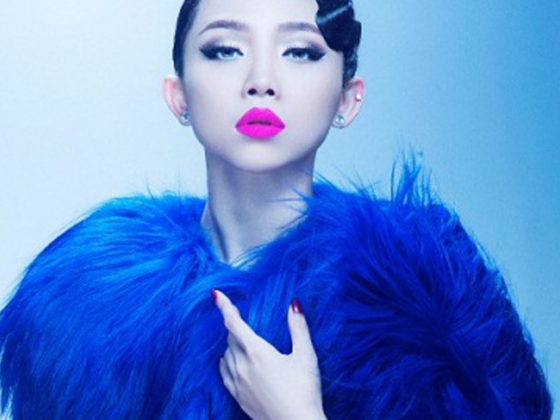 Một Con Đường Hai Ngã Rẽ (From 