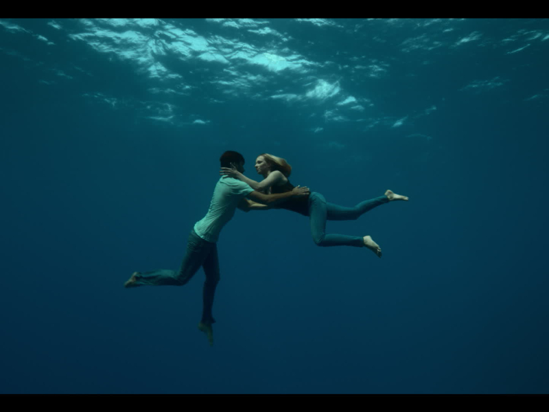 Runnin' (Lose It All) (MV) (Single)