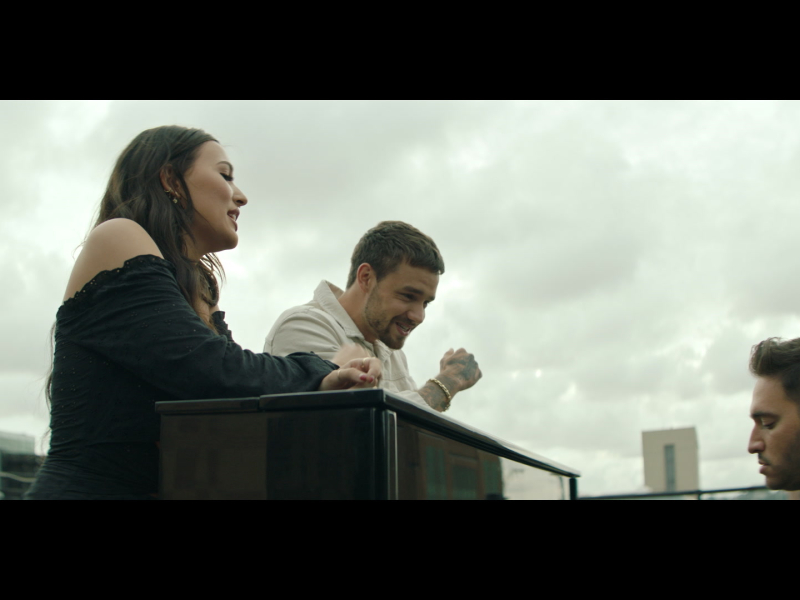 Polaroid (MV) (Single)