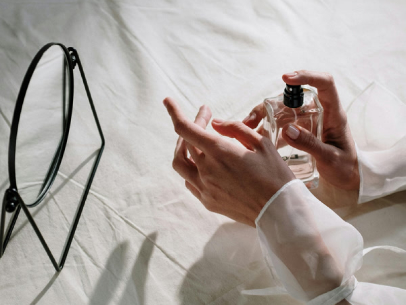 212 Essence (Single)