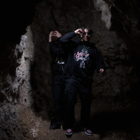 ZAMKNIJ P!ZDE (Single)