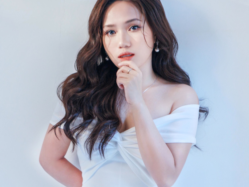 Chúng Ta Của Hiện Tại (Single)