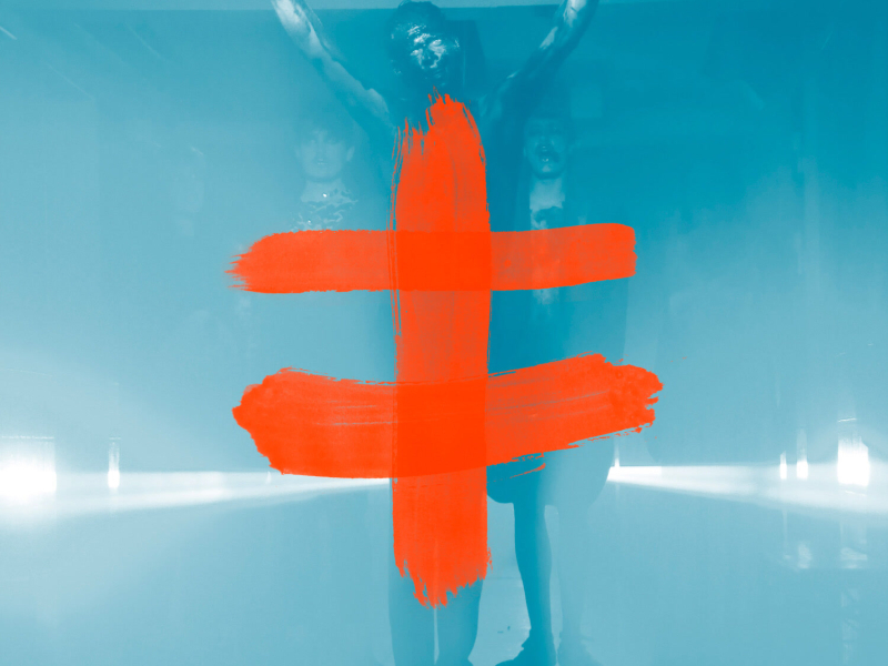 Leaves: The Colour of Falling