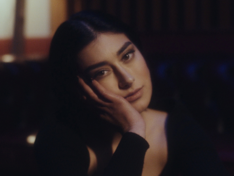 DU LIEBST NUR DICH SELBST