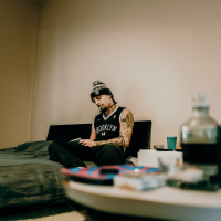 ASCOLTANO ANCHE I MURI (Single)