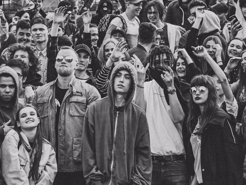 V Dialke Vidim Svietit Sidlisko (Single)