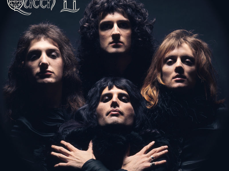 Queen II (Deluxe Edition 2011 Remaster)