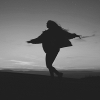 عيش احلامي ليلة (Single)