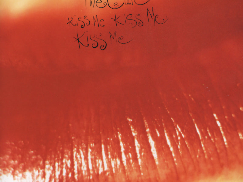 Kiss Me, Kiss Me, Kiss Me