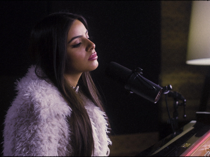 CHALO (Acoustic Version) (Single)