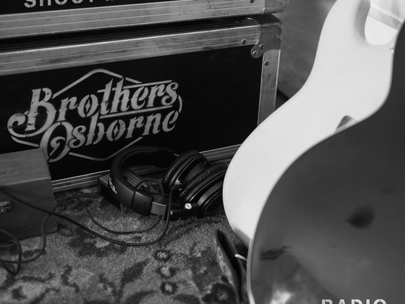 Shoot Me Straight (Radio Edit) (Single)