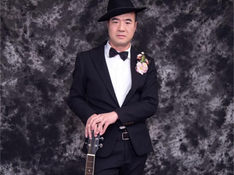 杏花飘来汾酒香 (Single)