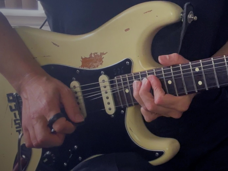 Feel-good Vintage Blues Guitar Backing Track Jam (G) (Single)