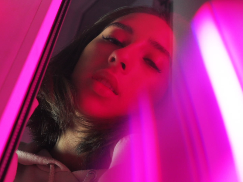 Devochka Hero (MV) (Single)