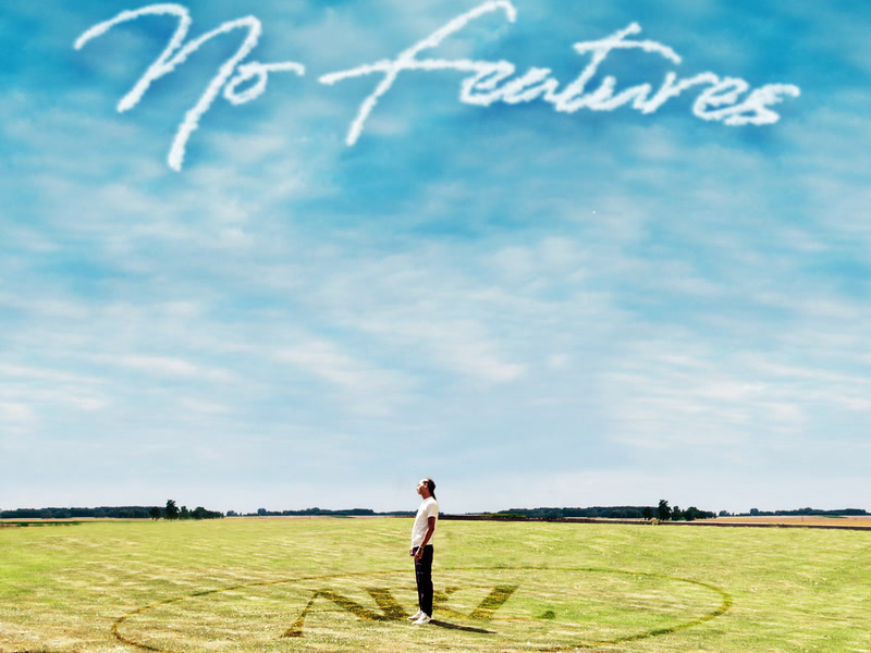 No Features (Single)