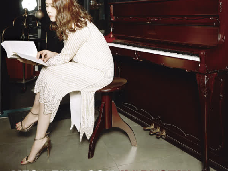 Kapustin: Eight Concert Etudes, Piano Sonata No. 2, Sonatina, Variations & Moon Rainbow