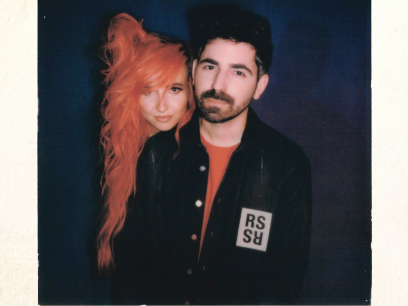 Love Me (Acoustic Version) (Single)