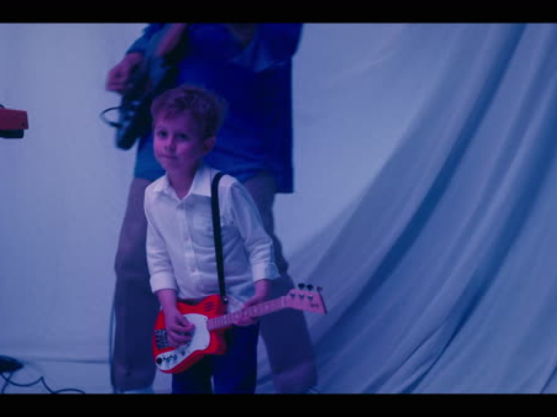 Nothing Comes Close (Single)