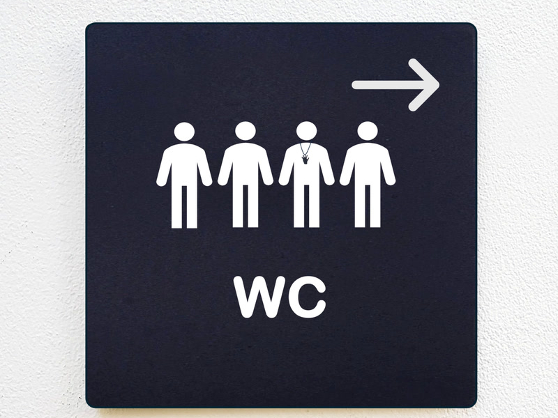 4 dentro al bagno (Single)