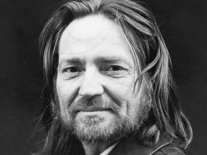 The Essential Willie Nelson
