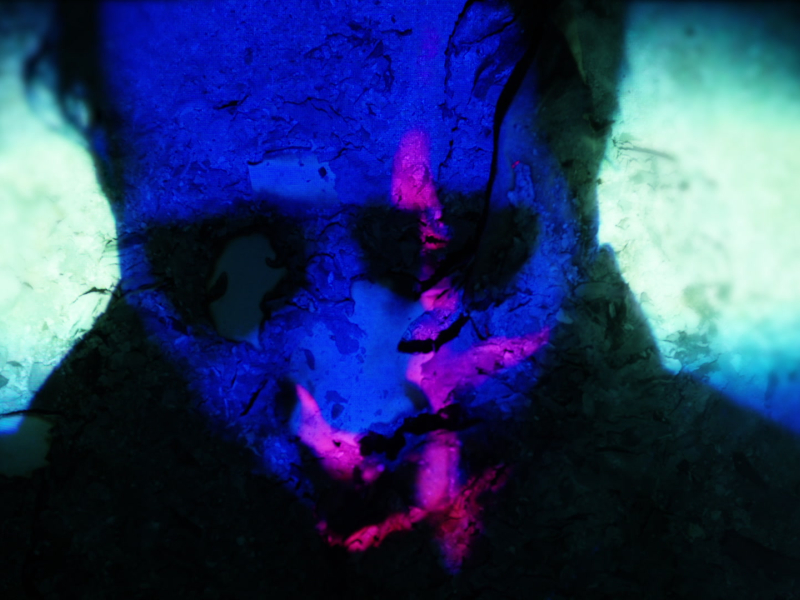 Cry Little Sister (MV) (Single)