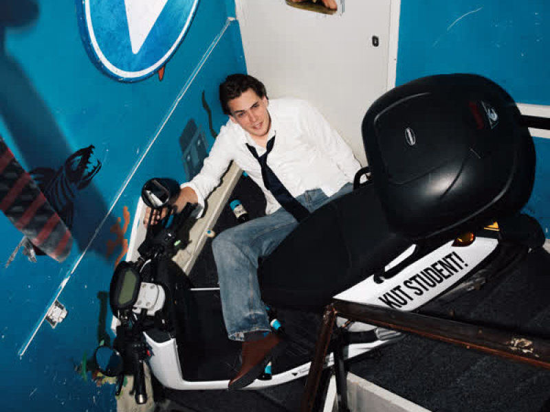 Kut Student! (Single)