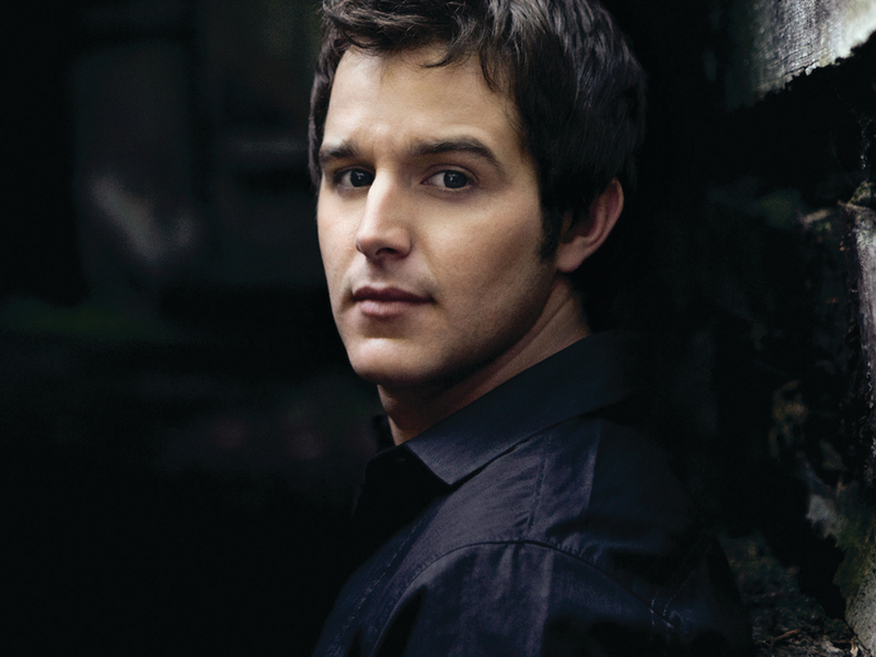 A Little More Country Than That (EP) (Single)