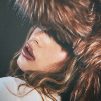 APUNTA Y DISPARA (Single)