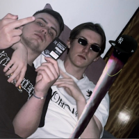 někdo je tu sjetej (Single)