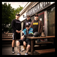 Oravanpyörästä Oravanhäntään (Single)