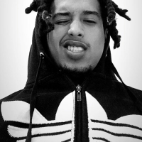 Bloco na mesa (Single)