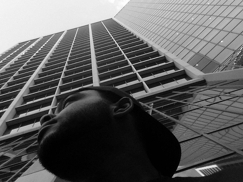 UpsideDown (feat. Dj Gravyallgravy)