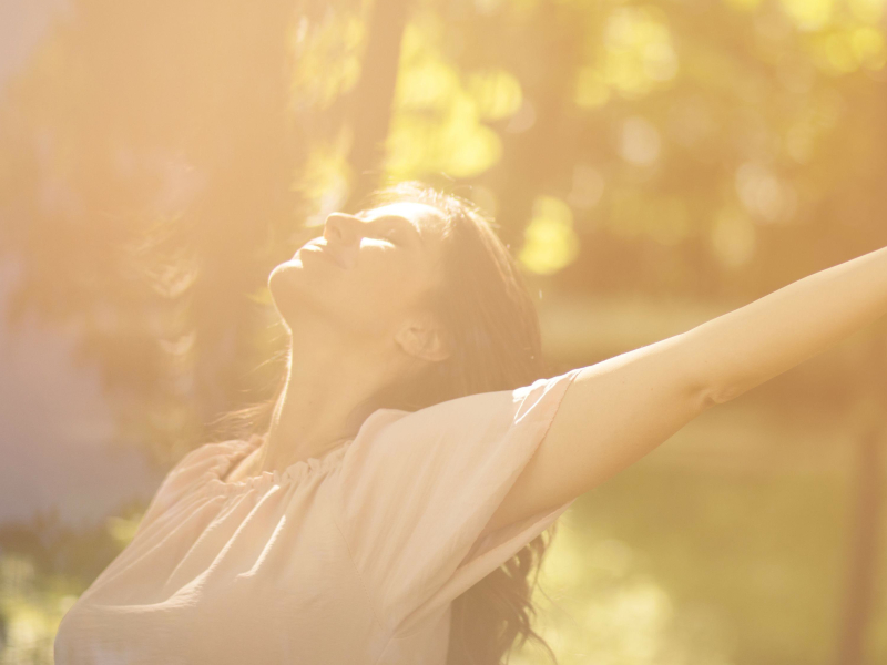 Calming Ambient Music With Ethereal Sounds For Emotional Healing And Peaceful Sleep (Single)