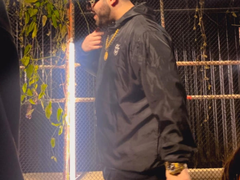 Não Vou Namorar, Vou Pegar Suas Amigas (Single)