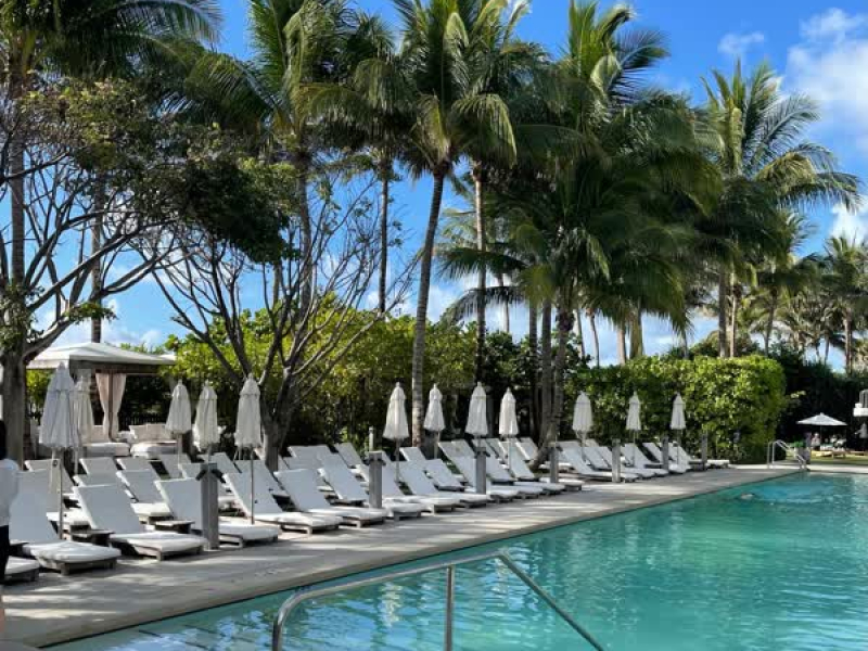 Miami Beach (Single)