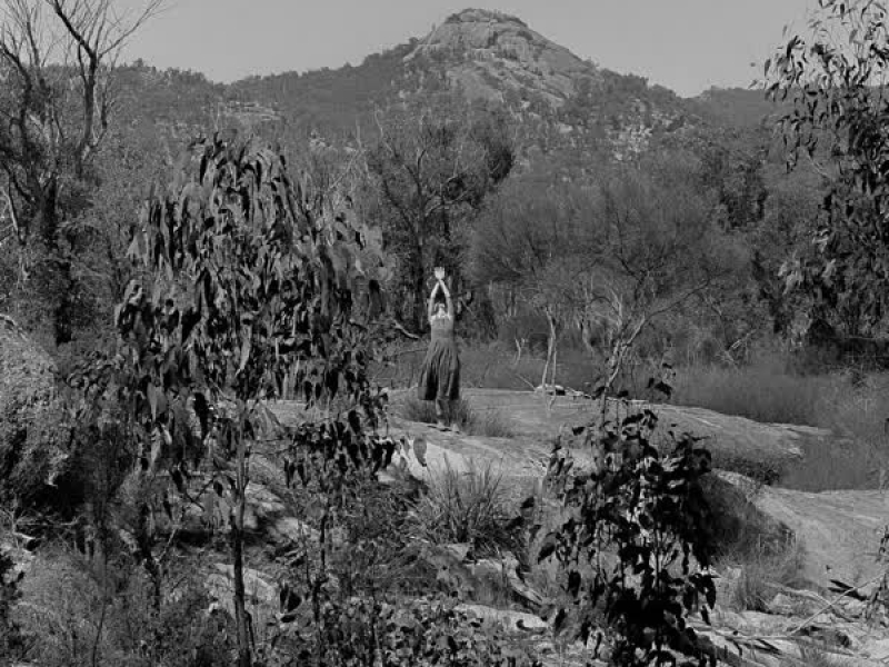 Lay Me Down (Single)