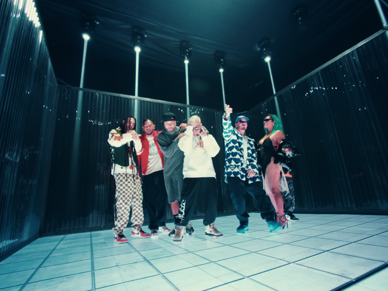 Poblado (Remix) (MV) (Single)