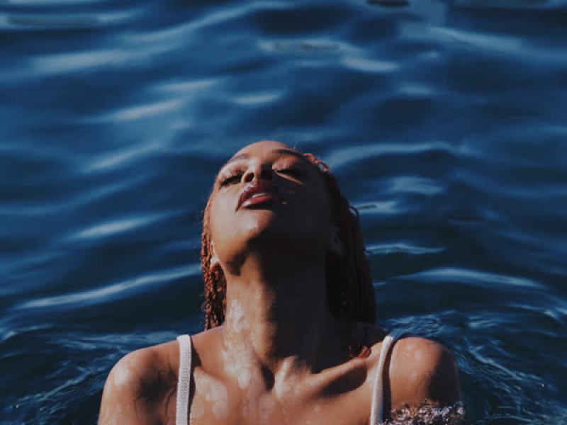 Pull Me Closer (Single)