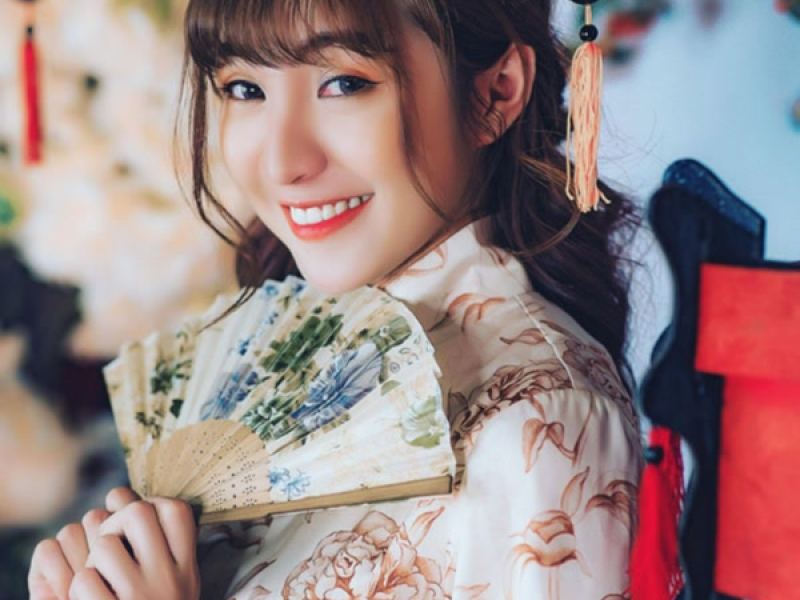 Bạch Nguyệt Quang Và Nốt Chu Sa (Single)