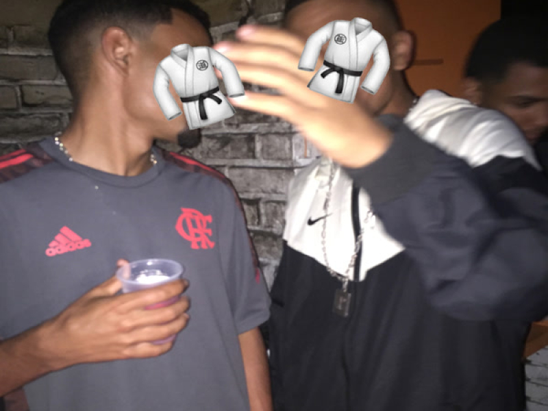 MANTO FLAMENGO (Single)