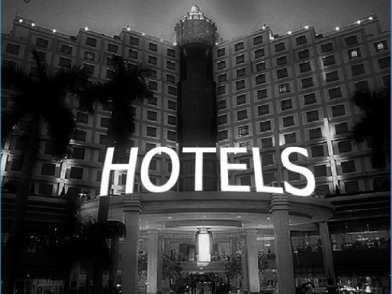 Hotels (Deluxe Edition)