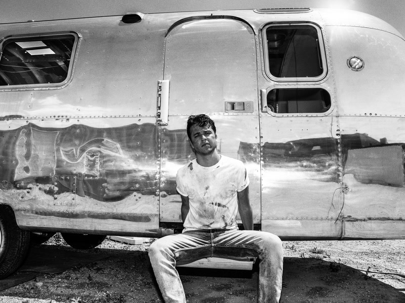 Diamonds & Dust (Single)