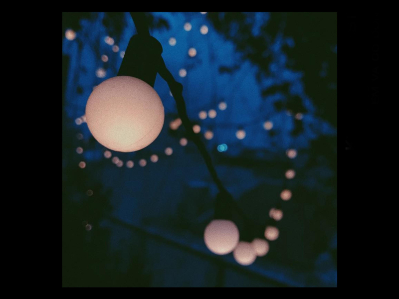 Tháng 7 Của Anh, Em Và Cô Đơn (Single)