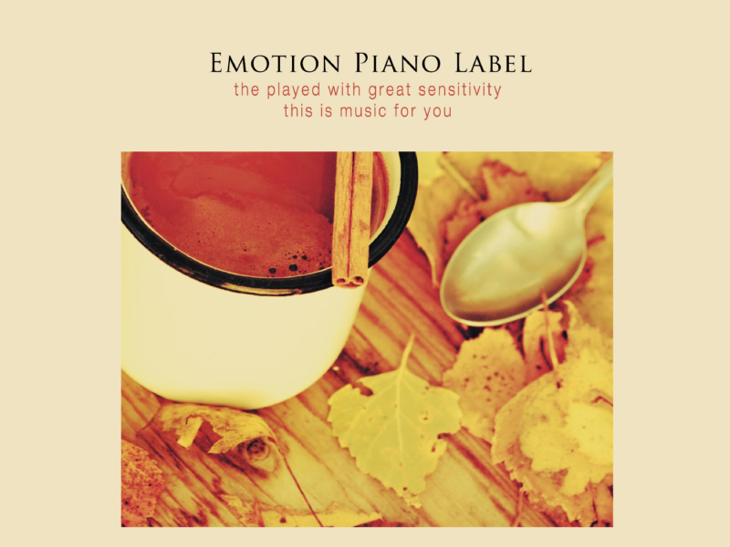 A cup of coffee with a scent of autumn (Single)