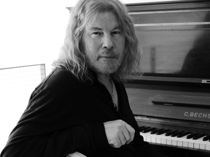 Det är nåt konstigt över Stockholm idag (live) (Single)