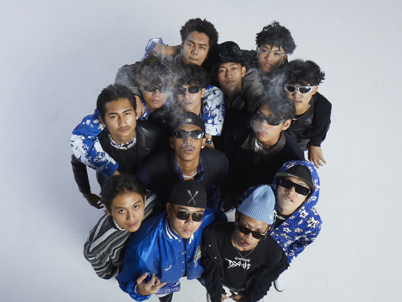 DIEOUT (AF1) (Single)