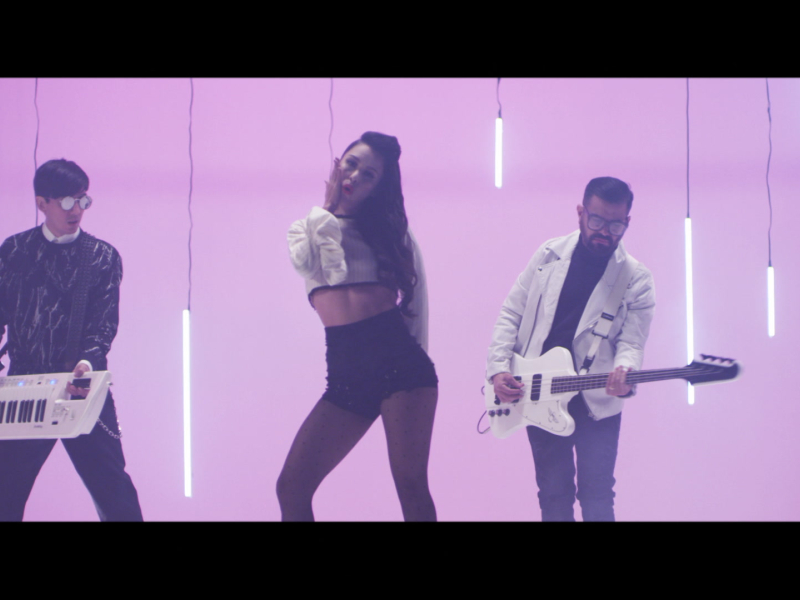 Nada Es Igual (MV) (Single)