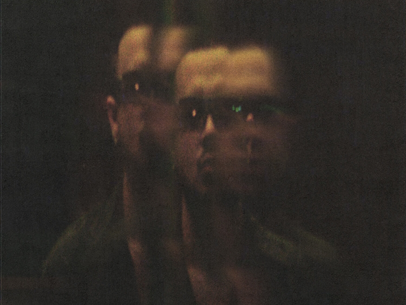 Tiro el Micro (Single)