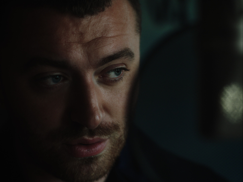 Diamonds (Acoustic) (MV) (Single)