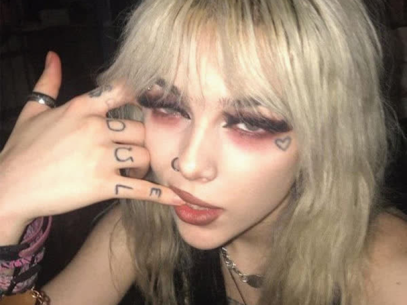 tiktok girl (Single)